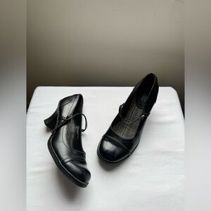 Y2K Mary Jane Mudd Black Kitten Chunky Heel Size 8